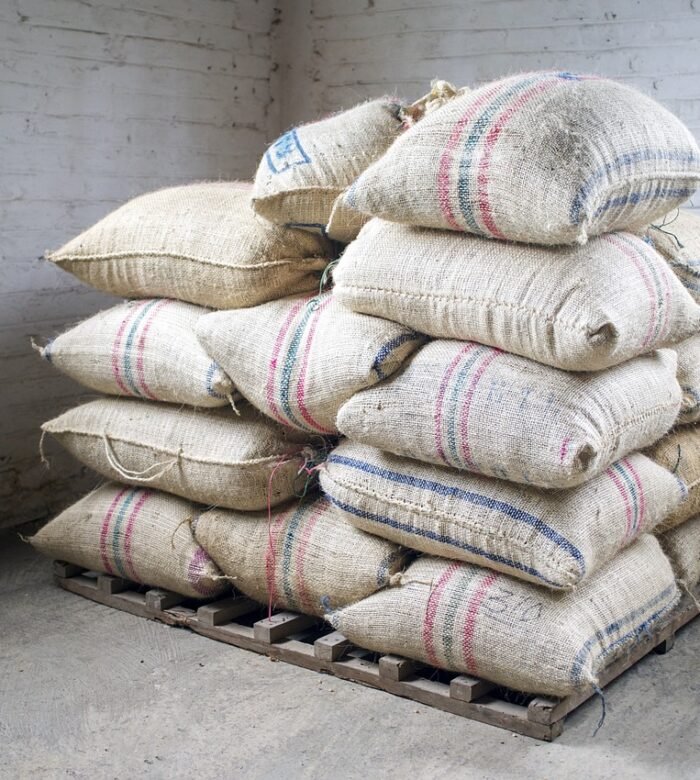 Providing logistic solutions to storage and distribution of goods